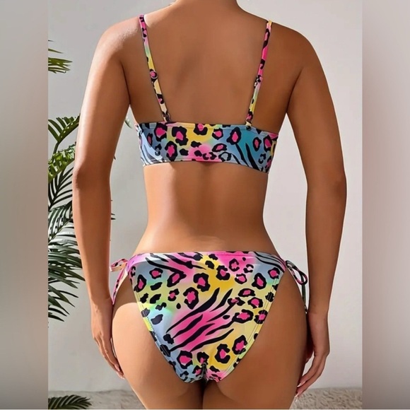 White Reef-Multicolor Leopard Print Bikini Set - Picture 4 of 5